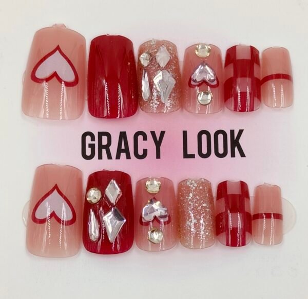 Heart Motif Press-On-Nails www.radiantjewels.store