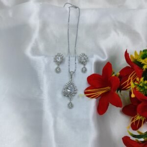 Crystal Teardrop Diamond Pendant Set | www.radiantjewels.store