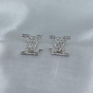 Silver-plated LV-inspired zircon stud earrings with sparkling crystals – www.radiantjewels.store