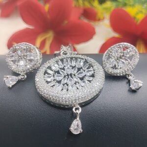 Sparkling Silver Crystal Pendant Set | www.radiantjewels.store